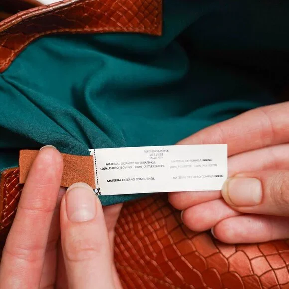 NWOT VELEZ Metallic Orange Leather Shoulder Bag - Picture 8 of 12